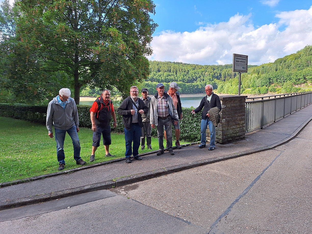 Gehen und reden und schweigen...