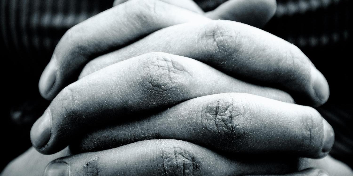 hands-2274255_bearbeitet_by_jennyfriedrichs_pixabay_pfarrbriefservice