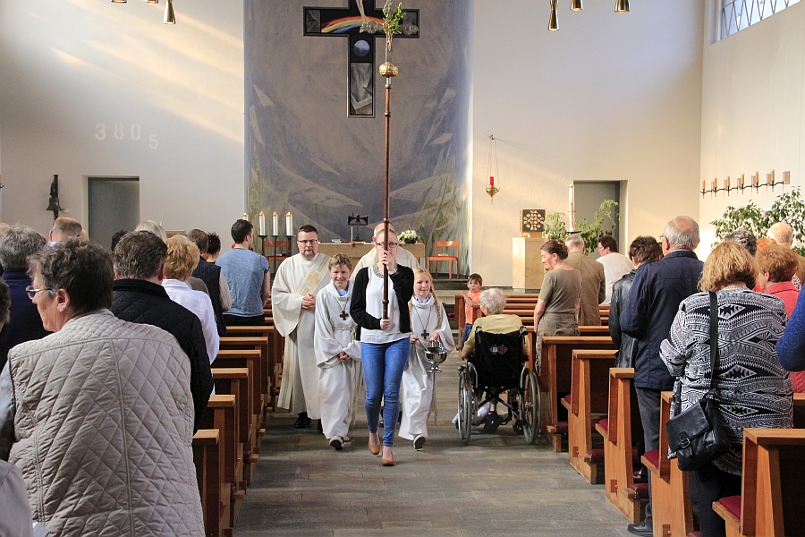 Einweihung Kirchenvorplatz am 21.04.2018