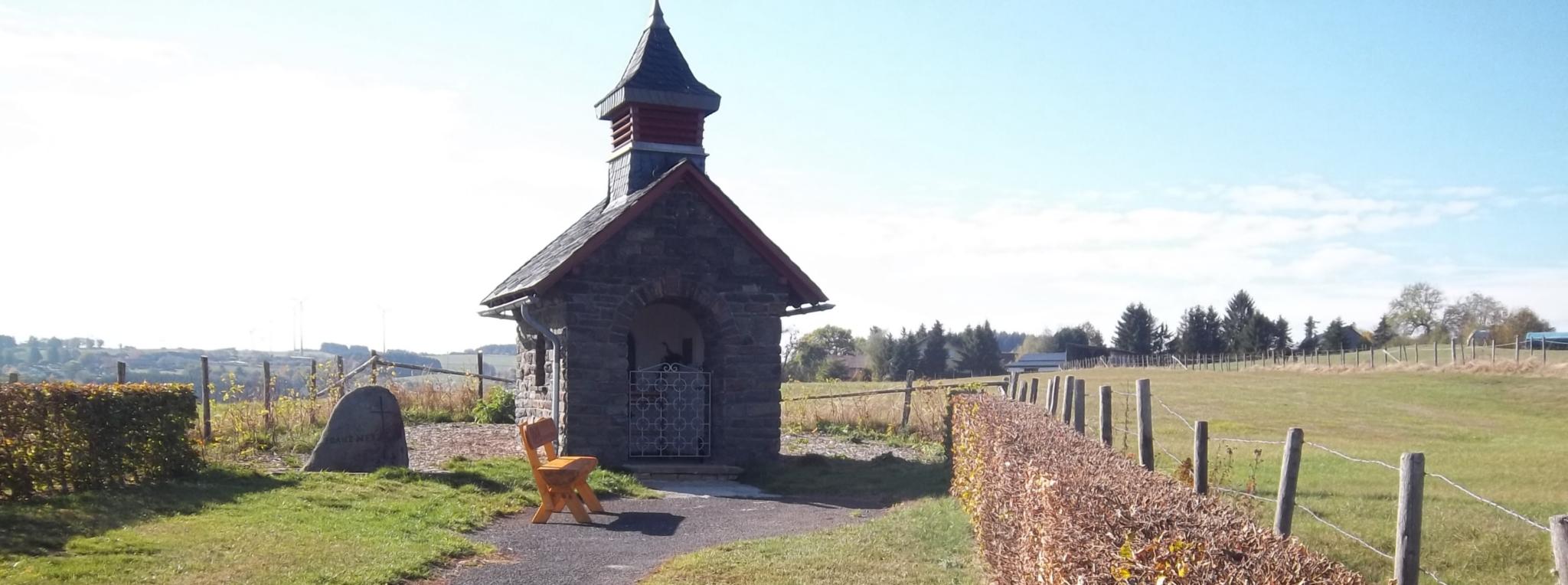 Die Wegekapelle bei Hönningen