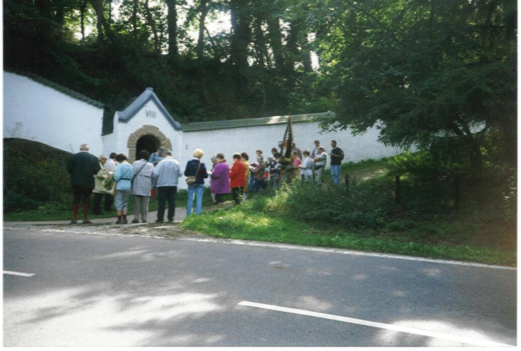 Auf dem Kreuzweg nach Mariawald (c) Alfred Urhahn Auf dem Kreuzweg nach Mariawald